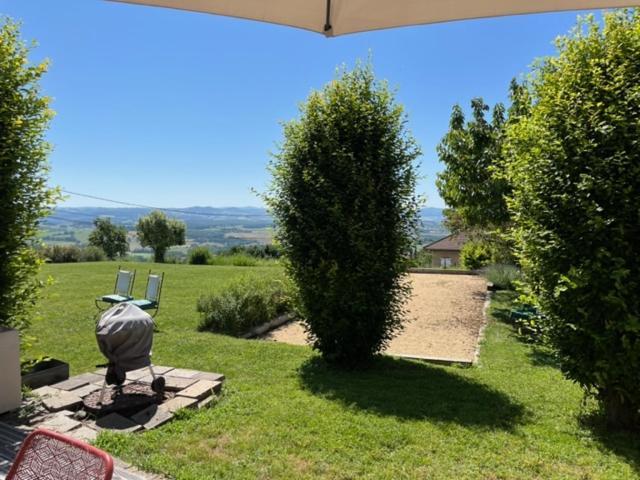 Domaine Des Pierres D Auvergne Flat Exterior foto